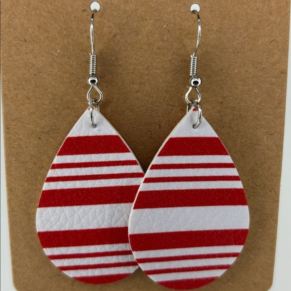 Fashion Jewelry Mini Faux Leather Teardrop Earrings Fashion Jewelry